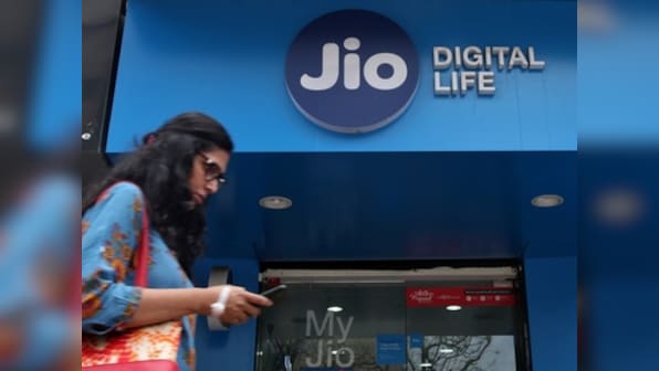 Reliance Jio introduces Diwali Dhamaka along with new Dhan Dhana Dhan plans; rearranges prices of various data packs