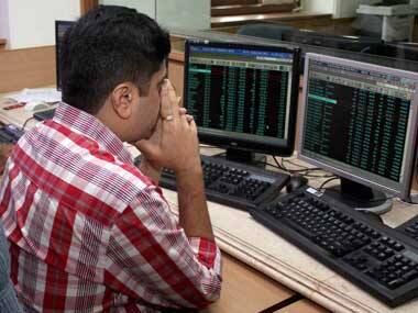 Sensex ends at 1-month low, hit by losses for 4th day in a row