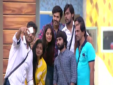 Bigg Boss Tamil Week 7: 'Trigger' Shakthi evicted, Gayathri and Raiza at loggerheads Bigg Boss Tamil Week 7: 'Trigger' Shakthi evicted, Gayathri and Raiza at loggerheads