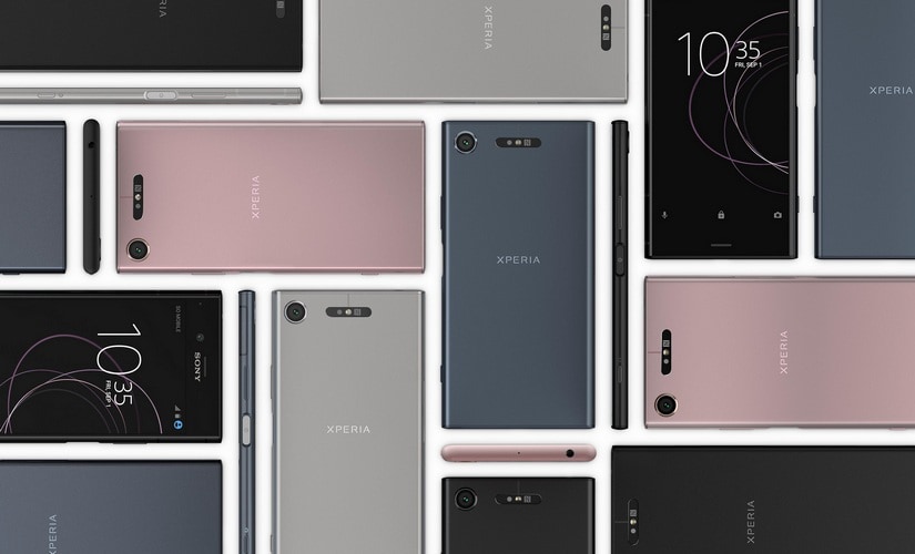 The Sony Xperia XZ1 in Moonlit Blue, black, Warm Silver and Venus Pink