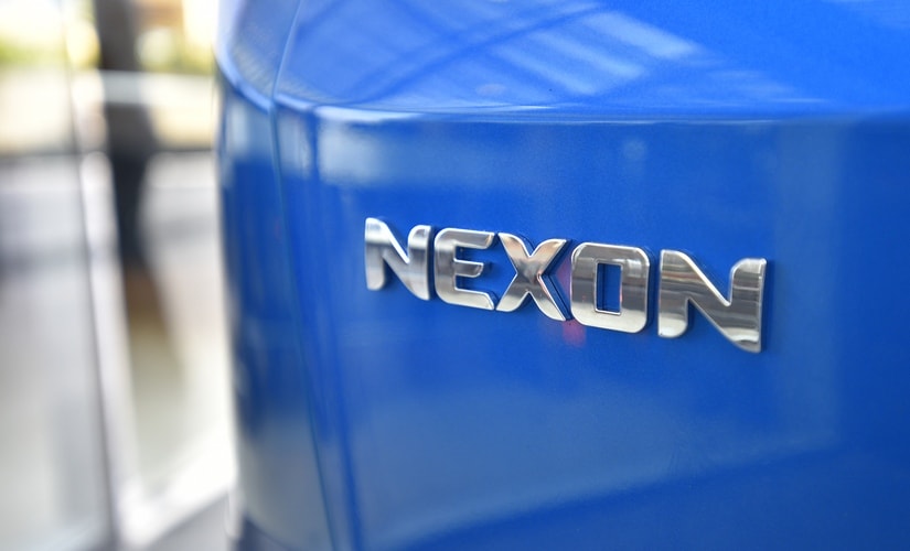 The 110PS/260Nm 4-cylinder motor on the Tata Nexon is good for cruising and is claimed to deliver a higher fuel efficiency.