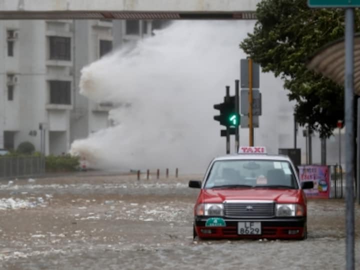 Flash floods, landslides hits Indonesia's Java island, 11 dead, over 4,000 evacuated