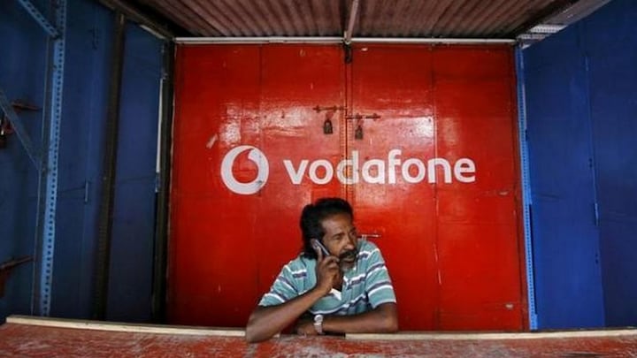 Vodafone revises existing prepaid plans, now offers additional 100 MB daily data benefit