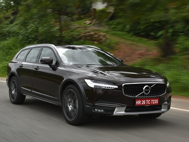 Volvo V90 Cross Country first drive review: Comfort of a sedan with the practicality of an SUV Volvo V90 Cross Country first drive review: Comfort of a sedan with the practicality of an SUV