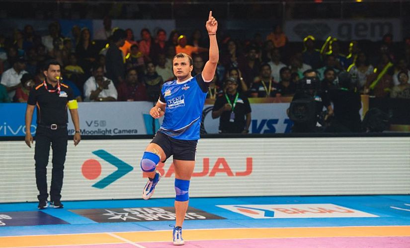 Wazir Singh scored an impressive six raid points on his return from injury after two years. Facebook/Haryana Steelers