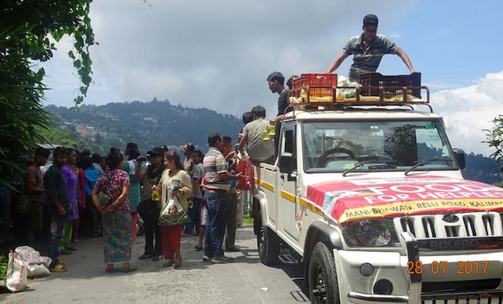 Gorkhaland protests: Driven to despair by indifferent govt, Hill people find solace in famed Darjeeling spirit