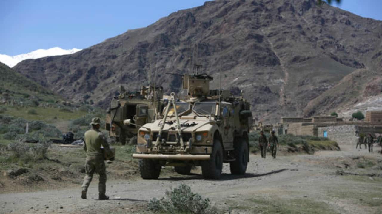 Taliban Suicide Bomber Targets Afghan Army Convoy Kills 13 In Helmland 