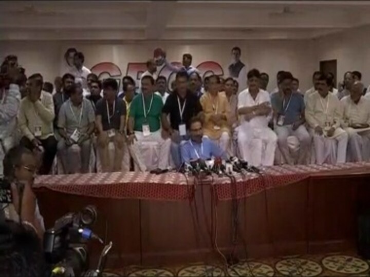 Gujarat Congress MLAs meet Karnataka governor in Bengaluru, demonstrate unity at Raj Bhavan