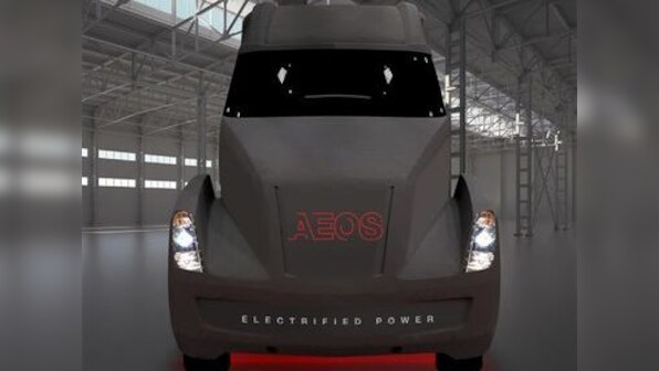 Engine manufacturer Cummins unveils a concept electric semi truck