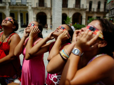 A US couple sues Amazon for selling defective eclipse glasses that damaged their eyes A US couple sues Amazon for selling defective eclipse glasses that damaged their eyes