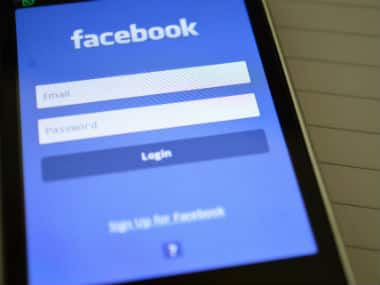 Facebook to soon begin testing 'red envelope' feature for users and 'breaking news' for publishers