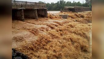 Vietnam: 26 dead, 15 missing in landslides, floods; torrential rain washes dozens of villages away