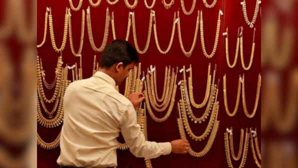 Planning to buy gold this Dhanteras? Check out these 10 rules you should adhere to while buying the yellow metal
