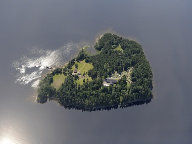Beat this! IIT Madras team grows an island off Tamil Nadu coast to arrest erosion Beat this! IIT Madras team grows an island off Tamil Nadu coast to arrest erosion