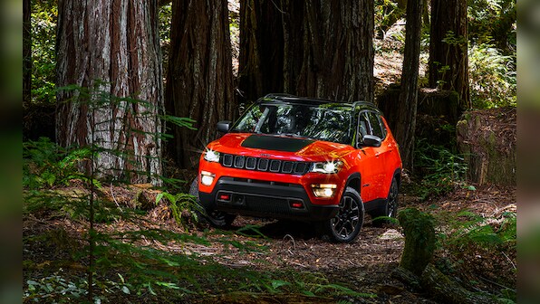 Fiat Chrysler Automobiles launches the Jeep Compass in India with prices starting at Rs. 14.95 lakh