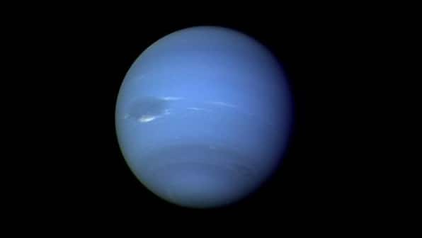 Scientists use large-scale computer simulations to reveal the surface of Neptune