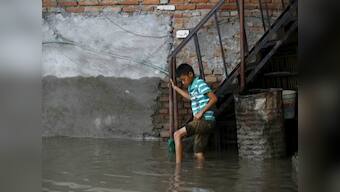 Nepal: Incessant rain displaces thousands in Terai region; damages property, livestock