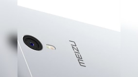 Meizu X2 leaked photos show a circular secondary display on the back of the smartphone