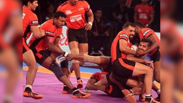 Pro Kabaddi League 2017: U Mumba defeat Haryana Steelers to win first home game