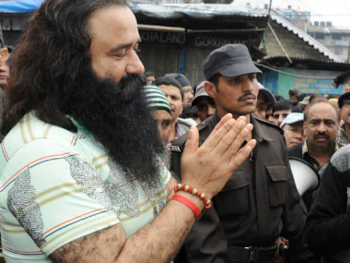 Gurmeet Ram Rahim Singh's access to VIP airport lounges withdrawn by govt