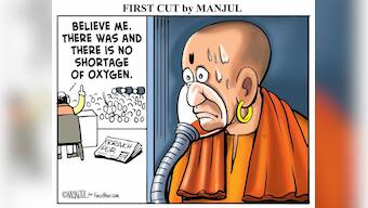 Gorakhpur tragedy: UP govt's stance that Yogi Adityanath was not aware of crisis doesn't add up