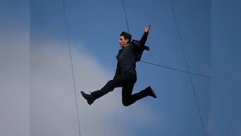 Mission: Impossible 6 — Tom Cruise reportedly injured in London while performing stunt