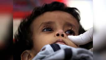 Yemen cholera crisis: WHO urges country to accept vaccines to contain epidemic which has claimed 2,000 lives