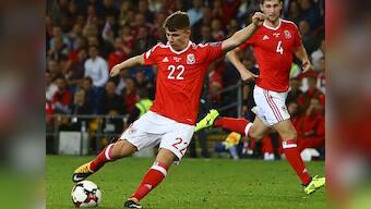 FIFA 2018 World Cup qualifiers: Ben Woodburn's stunner gives Wales crucial win over Austria