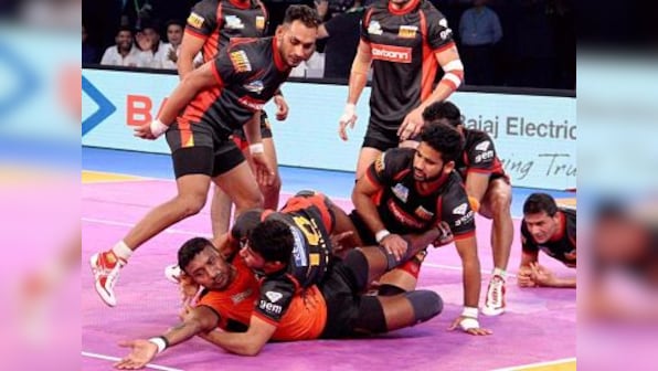 Pro Kabaddi League 2017: Kashiling Adake leads U Mumba to comfortable victory over Bengaluru Bulls