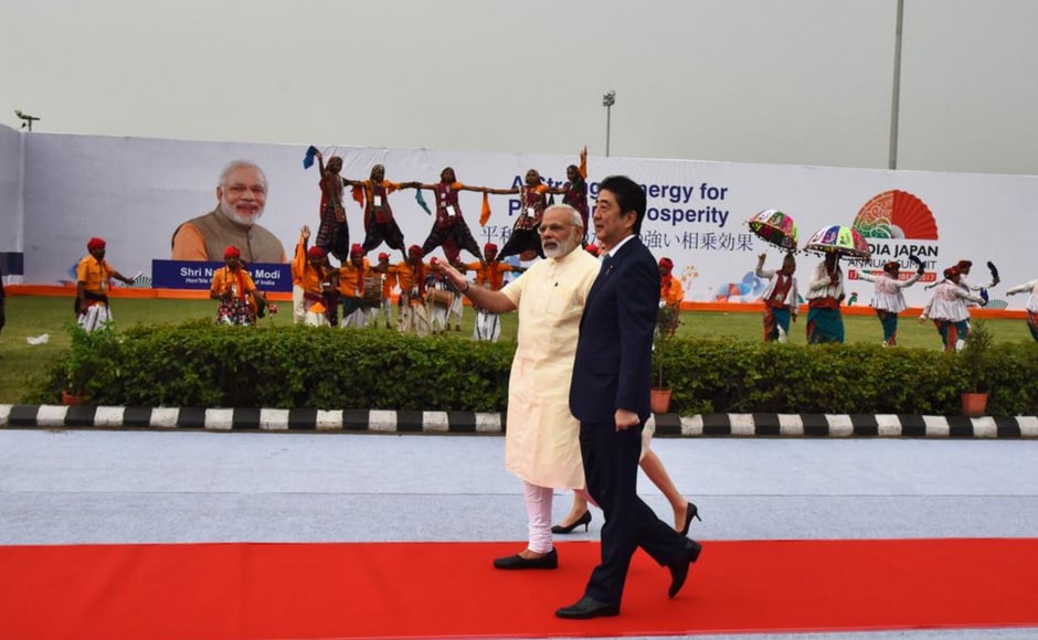 After the ceremonial welcome, traditional Garba dancers offered a taste of the Gujarati culture to the foreign dignitaries. Twitter@RaveeshKumar After the ceremonial welcome, traditional Garba dancers offered a taste of the Gujarati culture to the foreign dignitaries. Twitter@RaveeshKumar