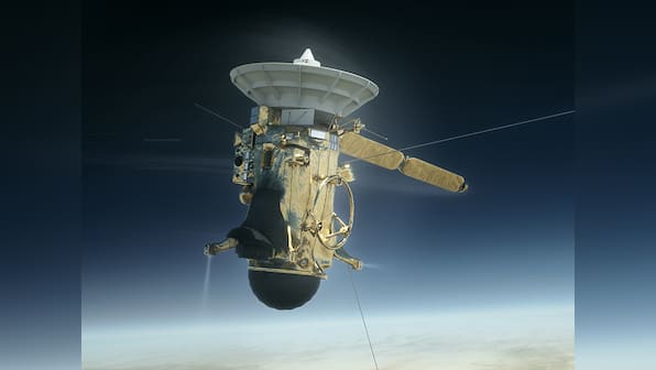 NASA's Cassini mission beams back final images before diving into the Saturnian atmosphere