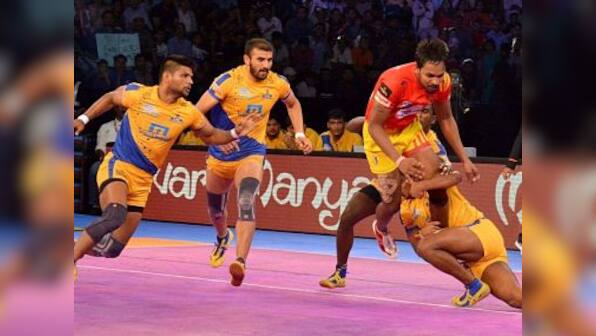 Highlights Pro Kabaddi League 2017: Gujarat Fortunegiants eke out narrow win over Patna Pirates, Puneri Paltan beat Tamil Thalaivas