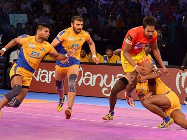 Highlights Pro Kabaddi League 2017: Gujarat Fortunegiants eke out narrow win over Patna Pirates, Puneri Paltan beat Tamil Thalaivas Highlights Pro Kabaddi League 2017: Gujarat Fortunegiants eke out narrow win over Patna Pirates, Puneri Paltan beat Tamil Thalaivas