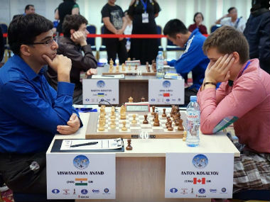 FIDE World cup 2017: Viswanathan Anand hurt by tactical error, P Harikrishna on back foot after drab draw FIDE World cup 2017: Viswanathan Anand hurt by tactical error, P Harikrishna on back foot after drab draw