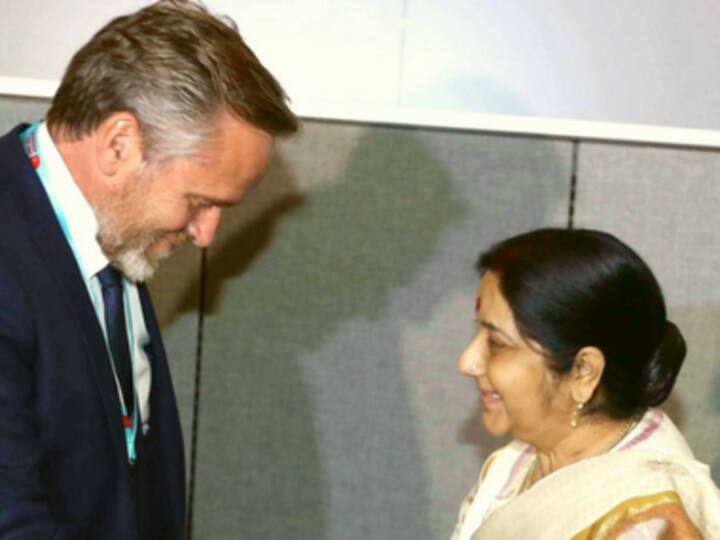 Sushma Swaraj meets counterparts from five nations, pushes India's 'development agenda'