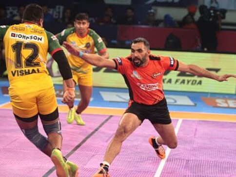 Highlights, Pro Kabaddi League Auction 2018: Monu Goyat most expensive player ever; Rahul Chaudhari goes for 1.29 crore Highlights, Pro Kabaddi League Auction 2018: Monu Goyat most expensive player ever; Rahul Chaudhari goes for 1.29 crore