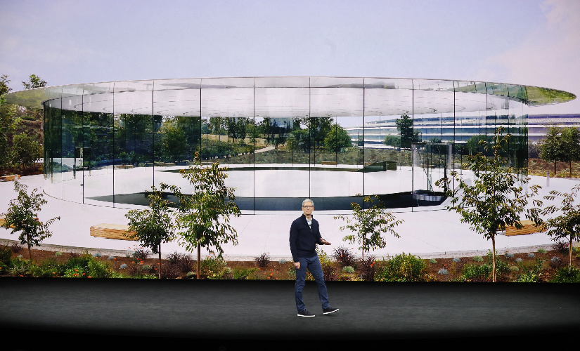 Here's a look at the Apple Park campus and the Steve Jobs Theatre Here's a look at the Apple Park campus and the Steve Jobs Theatre