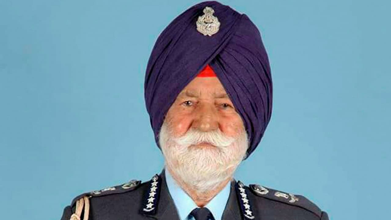 Arjan Singh was icon, flying chief, philanthropist, says 