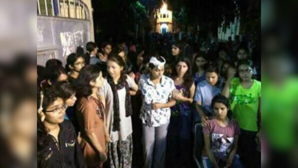 BHU unrest: Students, journalists injured as protests turn violent; Opposition condemns govt's response