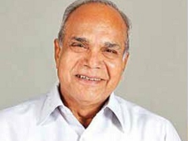 Palaniswamy congratulates new Tamil Nadu governor Banwarilal Purohit, Oppn hopes he is non-partisan Palaniswamy congratulates new Tamil Nadu governor Banwarilal Purohit, Oppn hopes he is non-partisan