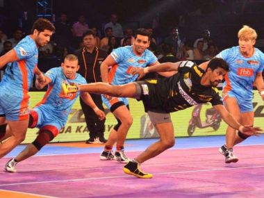 Pro Kabaddi League 2017: Bengal Warriors edge past Telugu Titans, Haryana Steelers survive Dabang Delhi scare Pro Kabaddi League 2017: Bengal Warriors edge past Telugu Titans, Haryana Steelers survive Dabang Delhi scare