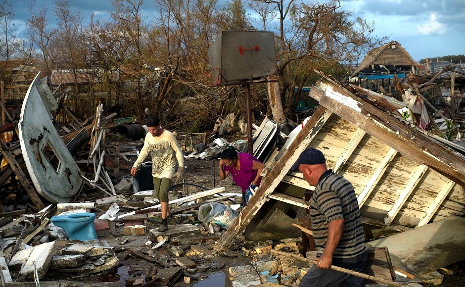 Hurricane Irma batters Cuba: President Raul Castro calls for unity ...