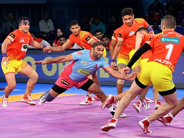 Pro Kabaddi League 2017: Jaipur Pink Panthers, Bengal Warriors notch wins; Tamil Thalaivas last in Zone B Pro Kabaddi League 2017: Jaipur Pink Panthers, Bengal Warriors notch wins; Tamil Thalaivas last in Zone B