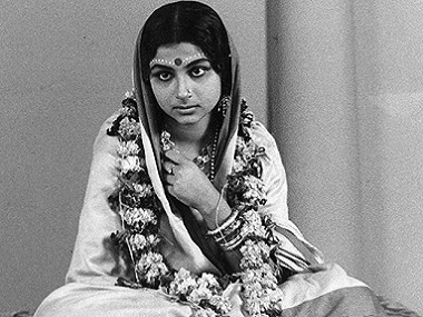 Devi: Satyajit Ray's commentary against blind belief, and the elevation of religion over reason, logic Devi: Satyajit Ray's commentary against blind belief, and the elevation of religion over reason, logic