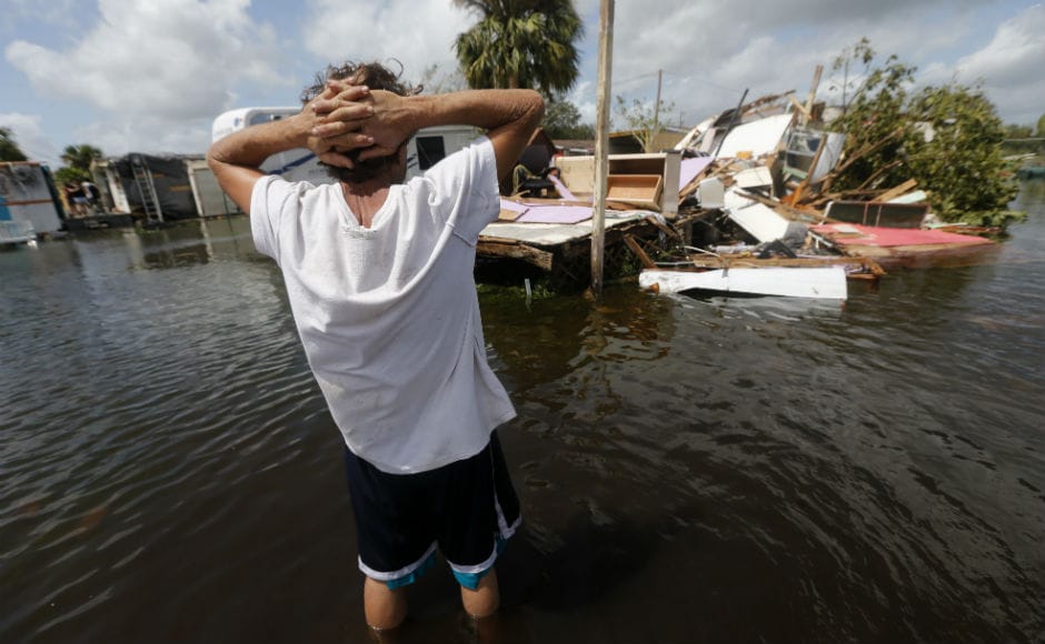 Federal officials in the state estimated that a quarter of the homes were destroyed, and hardly any escaped damage. Roofs seemed peeled off by can-openers and power poles were nowhere to be seen. AP Federal officials in the state estimated that a quarter of the homes were destroyed, and hardly any escaped damage. Roofs seemed peeled off by can-openers and power poles were nowhere to be seen. AP