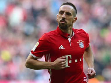 Serie A: Franck Ribery banned for three games for pushing assistant referee after Fiorentina's late loss to Lazio