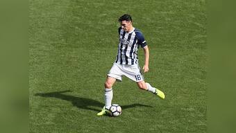 Premier League: Ryan Giggs thinks West Brom's Gareth Barry could make 700 league appearances