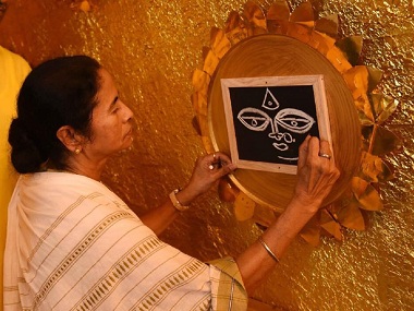 SC refuses to stay Mamata Banerjee's move to give funds to Durga Puja committees, issues notice to West Bengal govt SC refuses to stay Mamata Banerjee's move to give funds to Durga Puja committees, issues notice to West Bengal govt