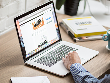 Apple fires back at advertisers complaining about new privacy features coming to Safari browser Apple fires back at advertisers complaining about new privacy features coming to Safari browser