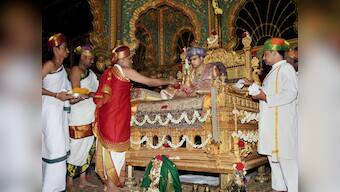 Mysuru kicks off 10-day Dussehra celebrations; Chief Minister Siddaramaiah, other officials attend festivities